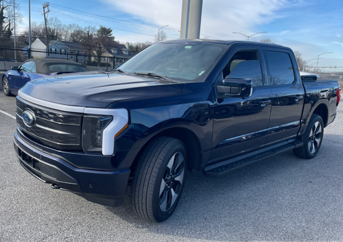 2023 Ford F-150 Lightning Platinum