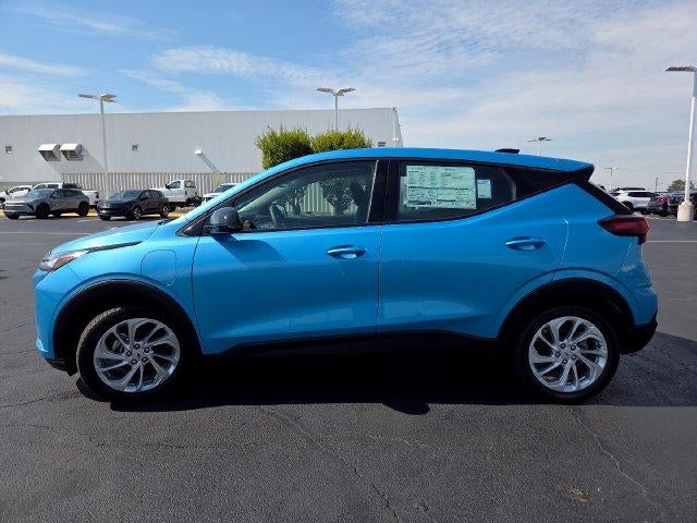2027 Chevrolet Bolt LT - Photo 11