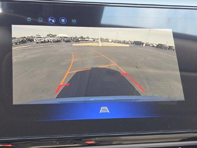 2027 Chevrolet Bolt LT - Photo 6