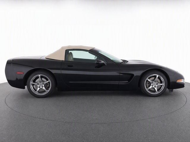 2004 Chevrolet Corvette Base