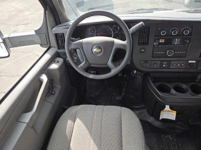 2025 Chevrolet Express Cutaway 3500 Work Van