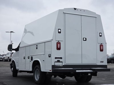 2025 Chevrolet Express Cutaway 3500 Work Van