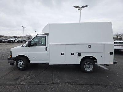 2025 Chevrolet Express Cutaway 3500 Work Van