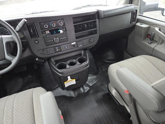 2025 Chevrolet Express Cutaway 3500 Work Van