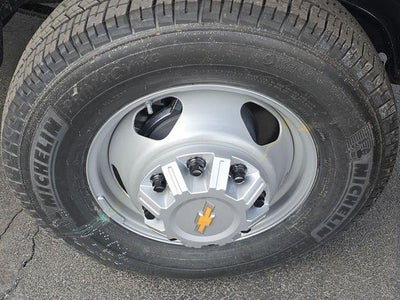 2025 Chevrolet Silverado 3500 HD Chassis Cab Work Truck