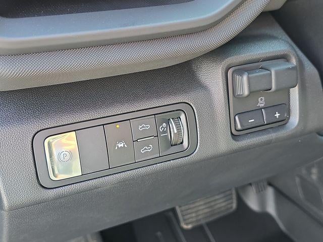 2026 Chevrolet Silverado EV LT