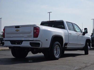 2024 Chevrolet Silverado 3500 HD High Country