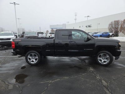 2016 Chevrolet Silverado 1500 Custom