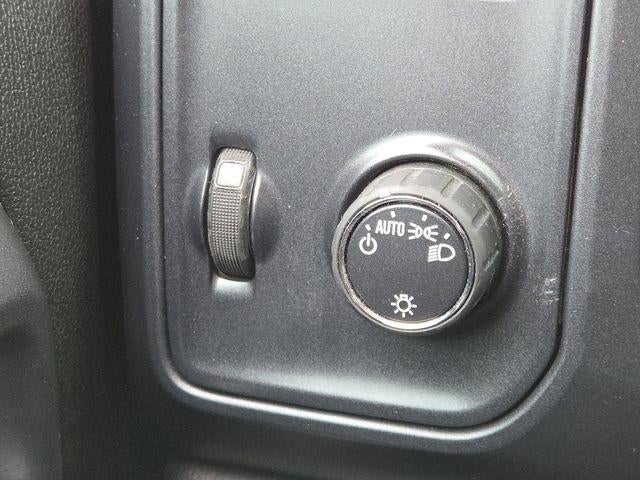 2016 Chevrolet Silverado 1500 Custom