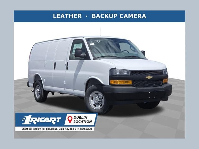 2026 Chevrolet Express 2500 Work Van HD's photo