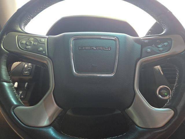 2020 GMC Yukon XL Denali