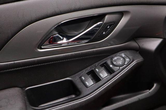 2023 Chevrolet Traverse LT