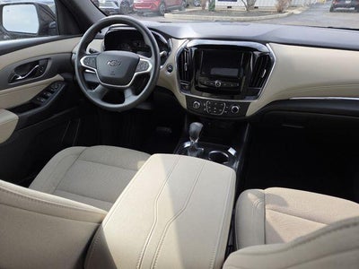 2023 Chevrolet Traverse LS