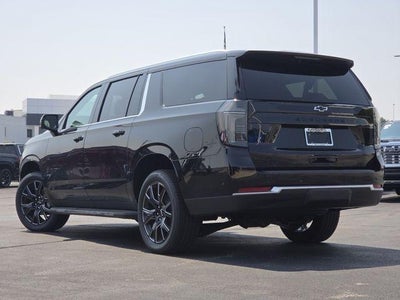 2026 Chevrolet Suburban LT