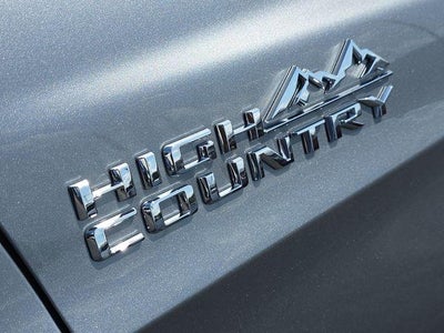 2025 Chevrolet Suburban High Country