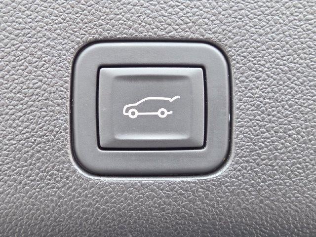 2025 Chevrolet Tahoe RST - Photo 22
