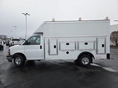 2026 Chevrolet Express Cutaway 3500 Work Van