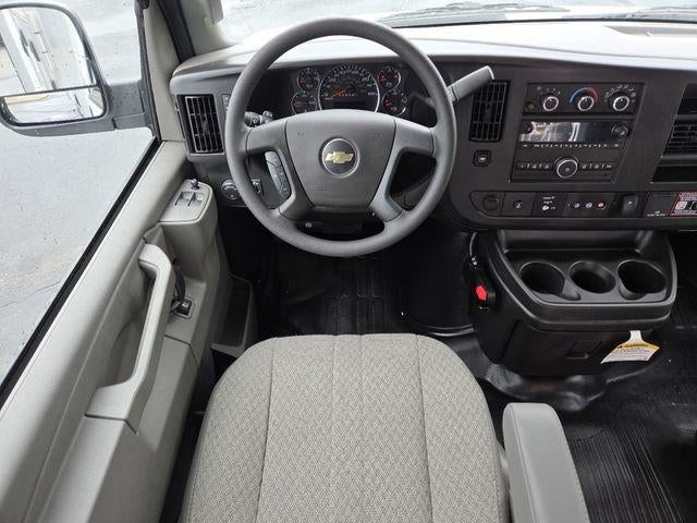 2026 Chevrolet Express Cutaway 3500 Work Van