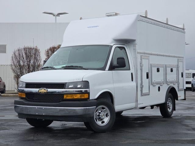 2026 Chevrolet Express Cutaway 3500 Work Van