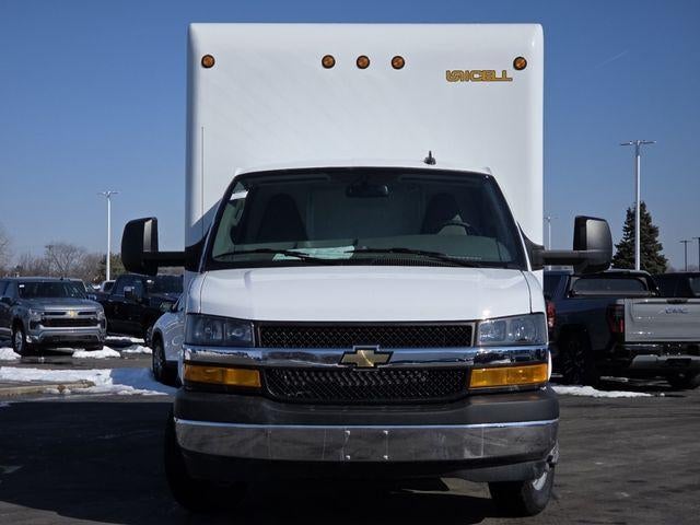 2026 Chevrolet Express Cutaway 3500 Work Van