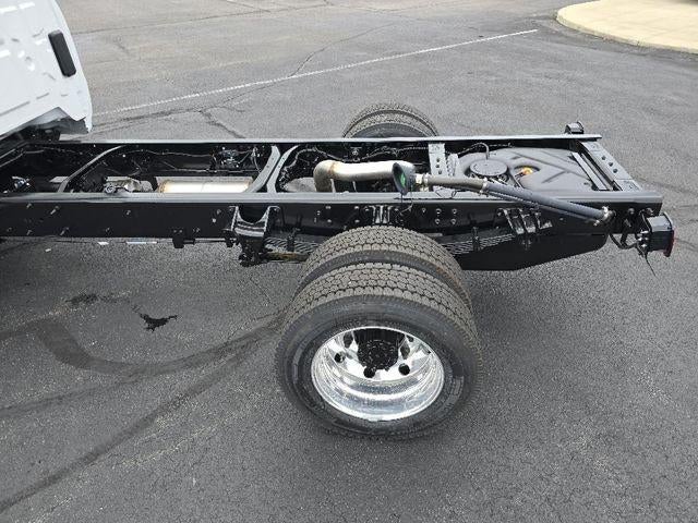 2024 Chevrolet Silverado 5500 HD Work Truck