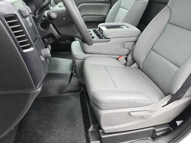 2024 Chevrolet Silverado 5500 HD Work Truck