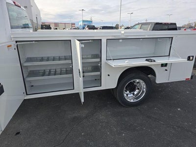 2024 Chevrolet Silverado 5500 HD Work Truck