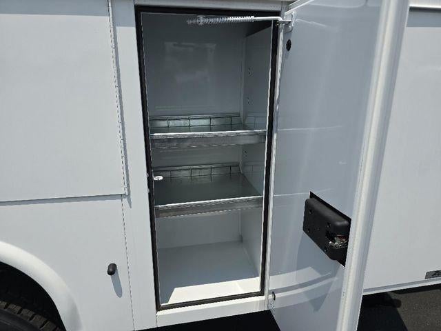 2024 Chevrolet Silverado 5500 HD Work Truck