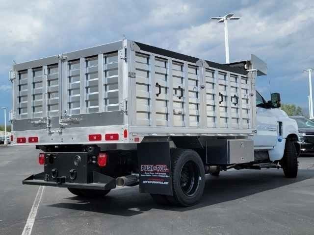 2024 Chevrolet Silverado 6500 HD Work Truck