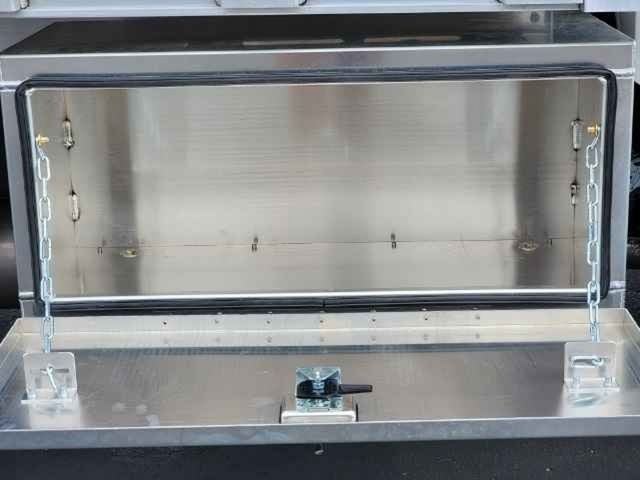 2024 Chevrolet Silverado 6500 HD Work Truck