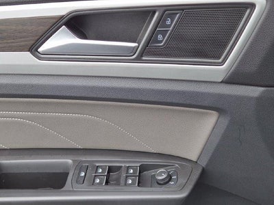 2022 Volkswagen Atlas 2.0T SE w/Technology