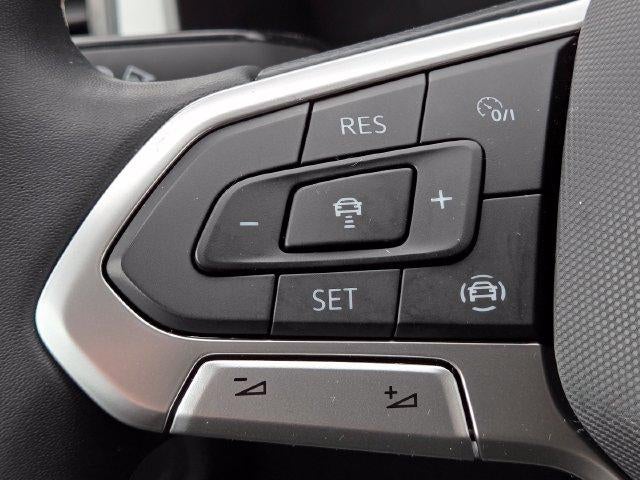 2022 Volkswagen Atlas 2.0T SE w/Technology