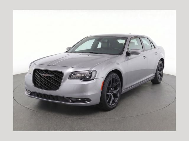 2023 Chrysler 300 S's photo