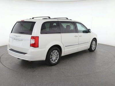 2015 Chrysler Town & Country Touring-L