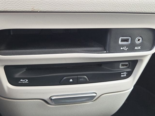 2019 Chrysler Pacifica Touring L Plus