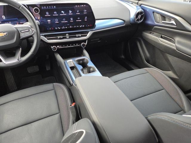 2024 Chevrolet Equinox EV LT