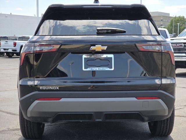 2027 Chevrolet Equinox LT - Photo 15