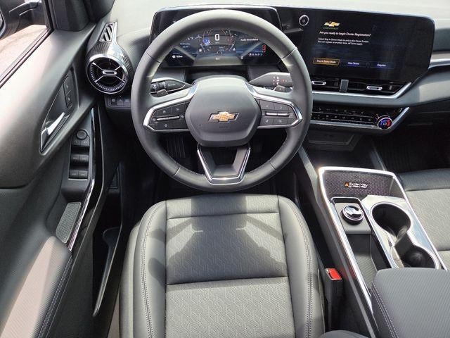 2027 Chevrolet Equinox LT - Photo 24