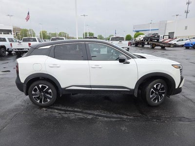2025 Nissan Kicks SV