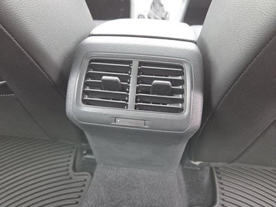 2017 Volkswagen Golf Wolfsburg