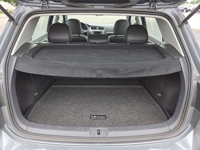 2017 Volkswagen Golf Wolfsburg