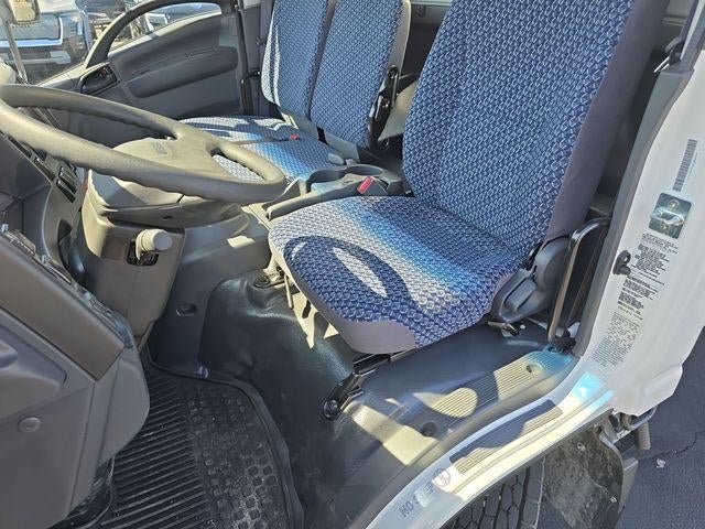 2025 Chevrolet Low Cab Forward 4500 Base