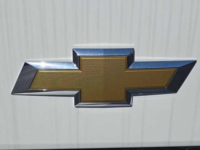 2025 Chevrolet Low Cab Forward 4500 Base