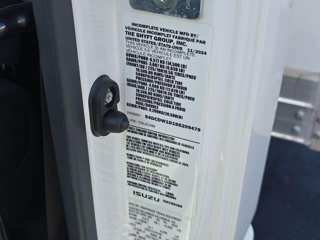 2025 Chevrolet Low Cab Forward 4500 Base