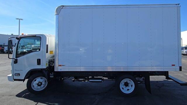 2025 Chevrolet Low Cab Forward 4500 Base