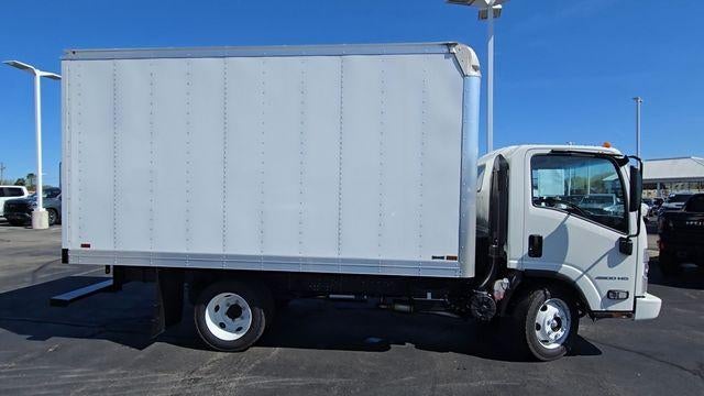 2025 Chevrolet Low Cab Forward 4500 Base