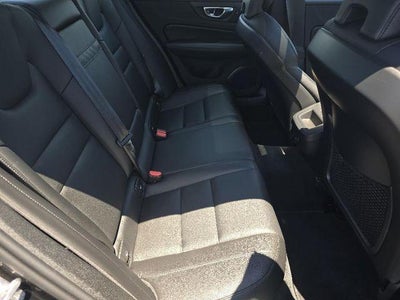 2022 Volvo S60 B5 Momentum