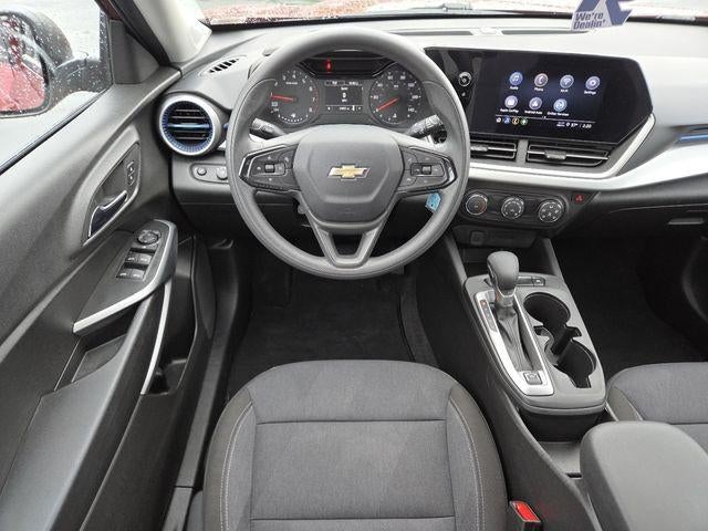 2024 Chevrolet Trax LS - Photo 26