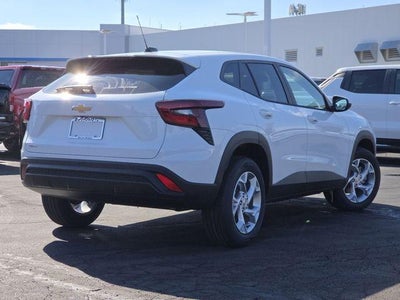 2026 Chevrolet Trax LS