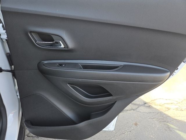 2022 Chevrolet Trax LS